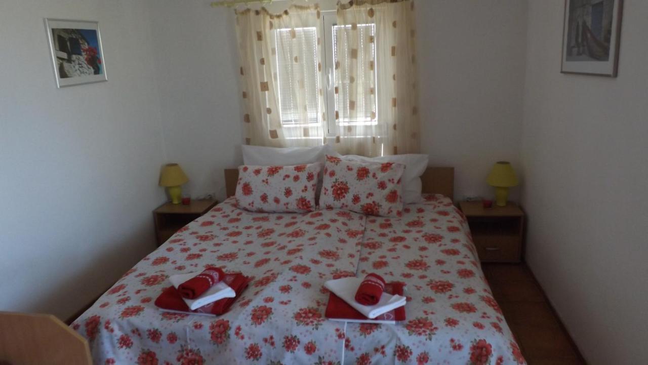 Lustica Apartments Luštica Exterior foto
